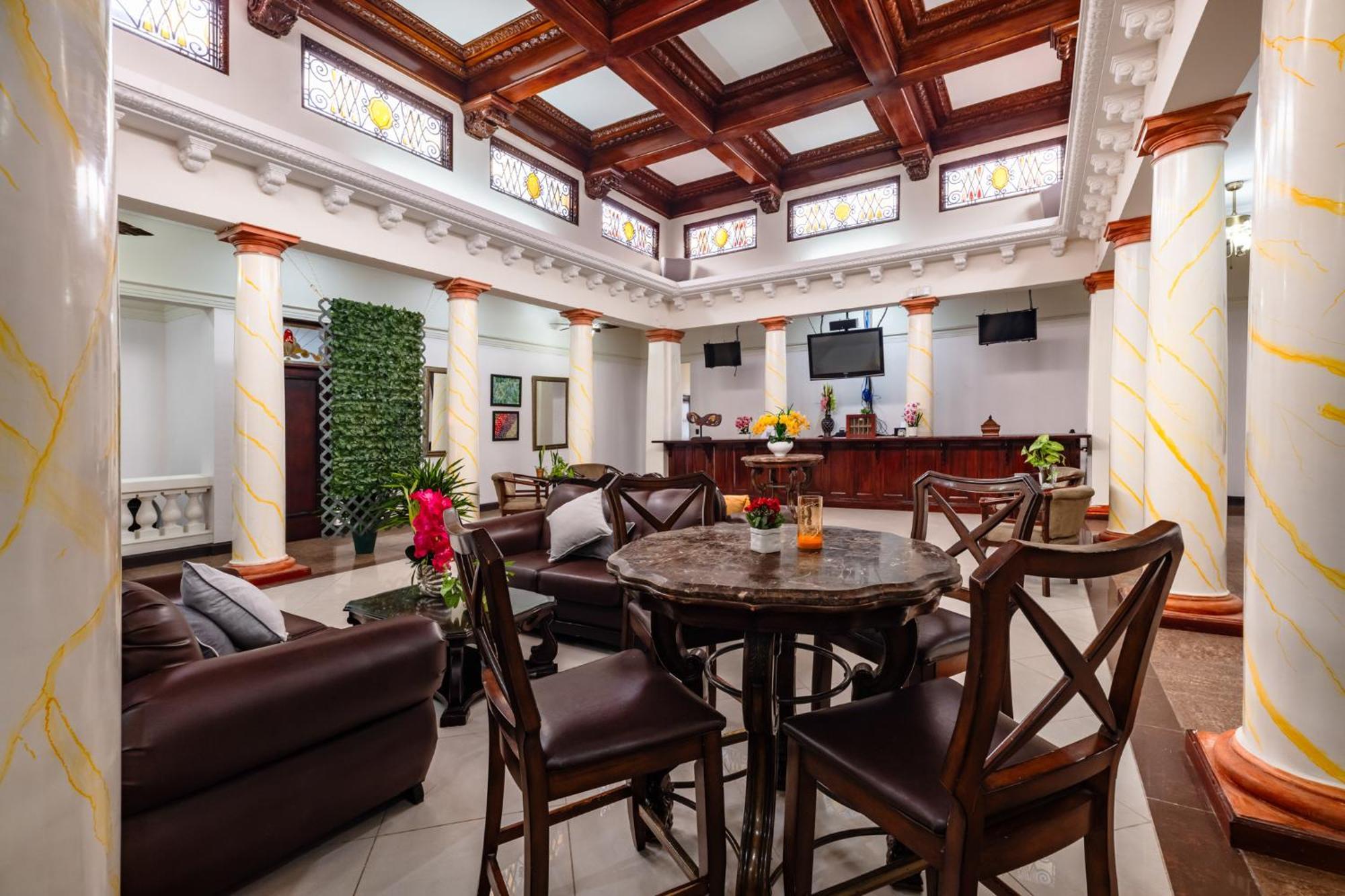 Hotel Majestad San José Dış mekan fotoğraf