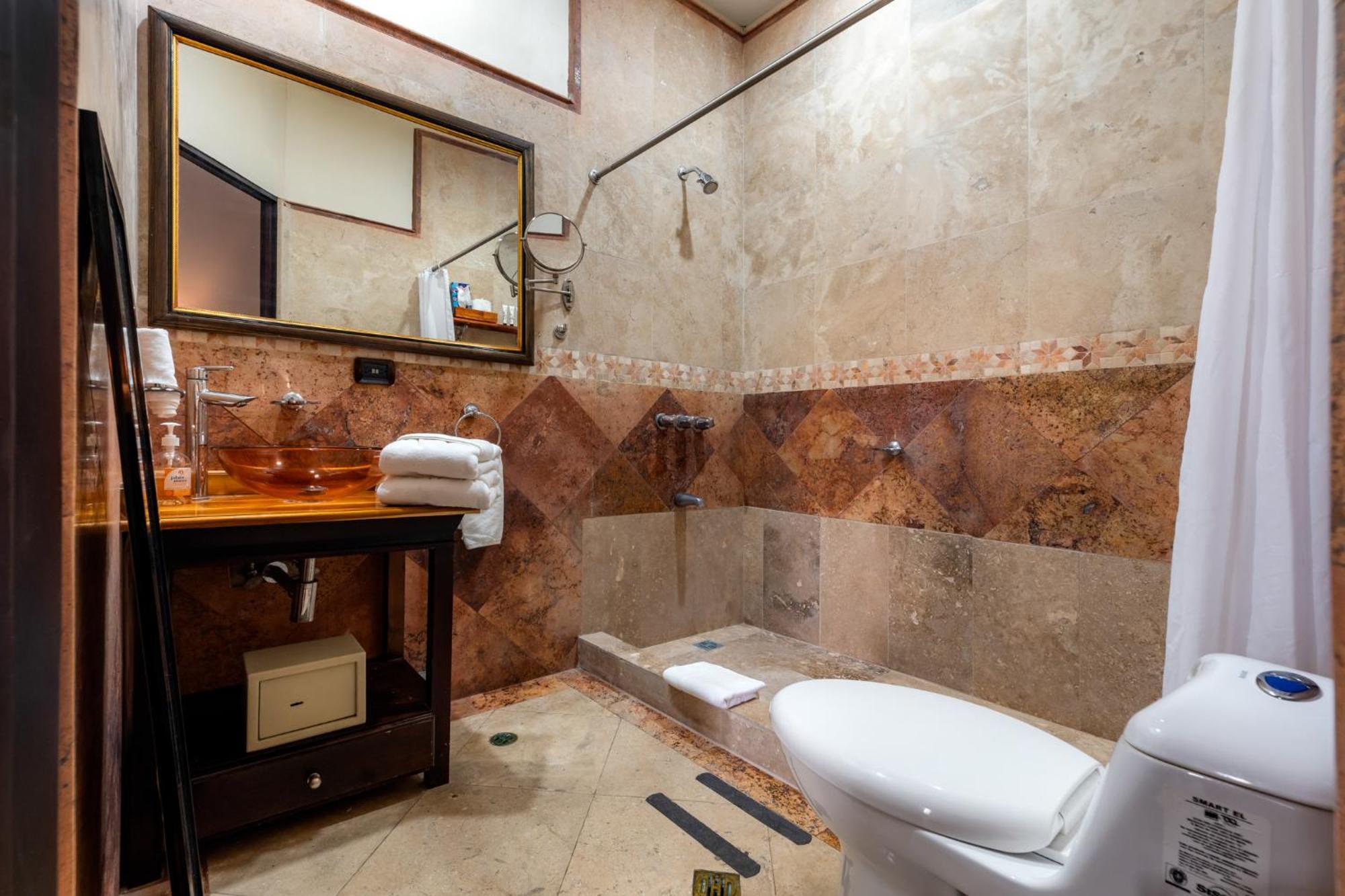 Hotel Majestad San José Dış mekan fotoğraf