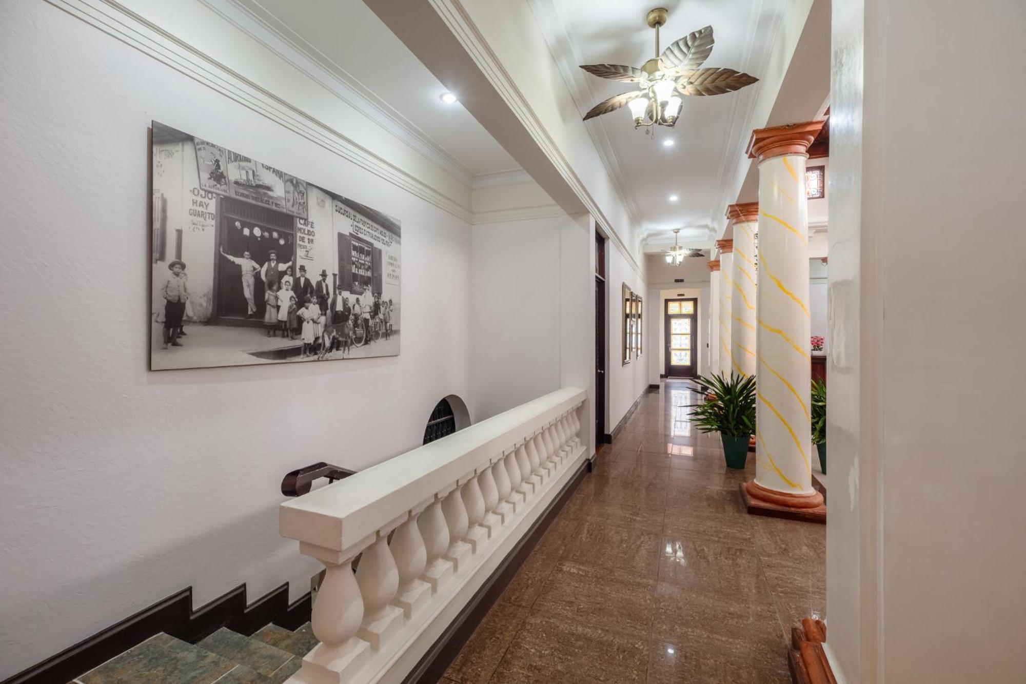 Hotel Majestad San José Dış mekan fotoğraf